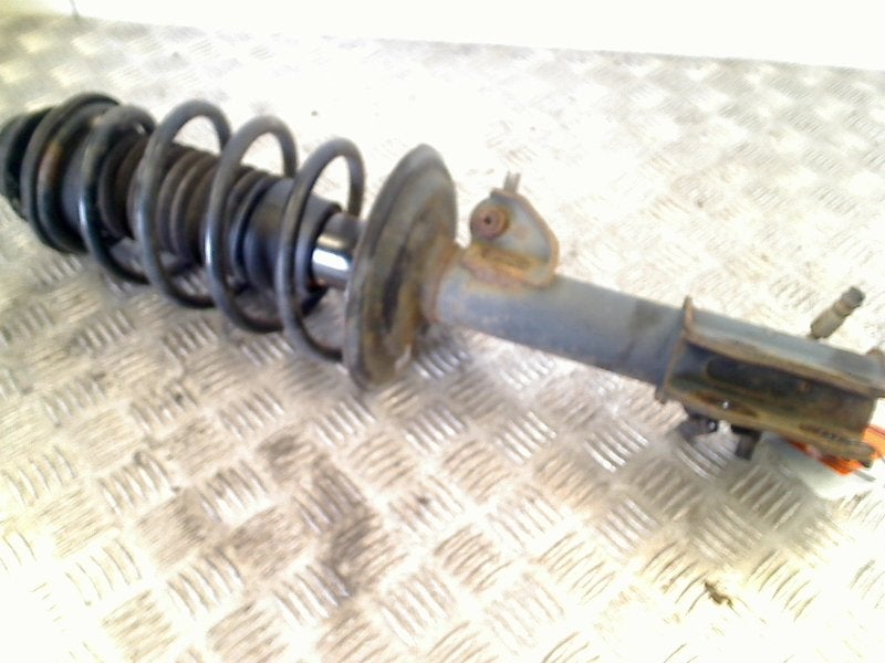 Veerpoot Rechts Voor Toyota Verso S 2011 4851052F30, Gebruikt, Kundenbetreuung@toyota.de, Toyota-Allee 2, Köln 50858, , Duitsland