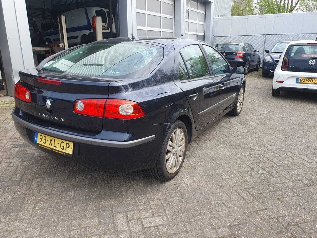 Renault Laguna 1.6 16V Business, 93-XL-GP, Auto's, Renault, Voorwielaandrijving, Laguna, Gebruikt, 4 cilinders