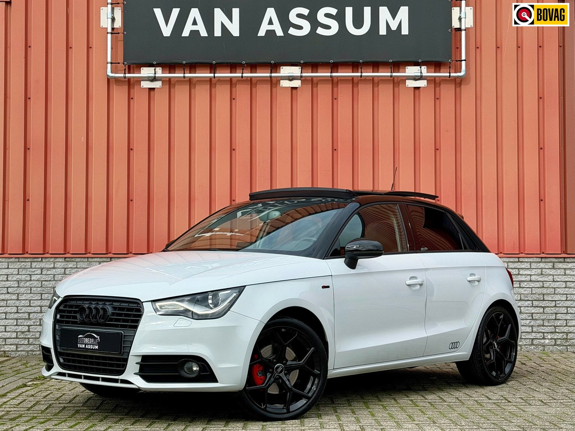Audi A1 SPORTBACK 1.4 TFSI Pro Line S Pano Cruise PDC 18" RS, Zwart, 4 cilinders, 4 stoelen, Geïmporteerd