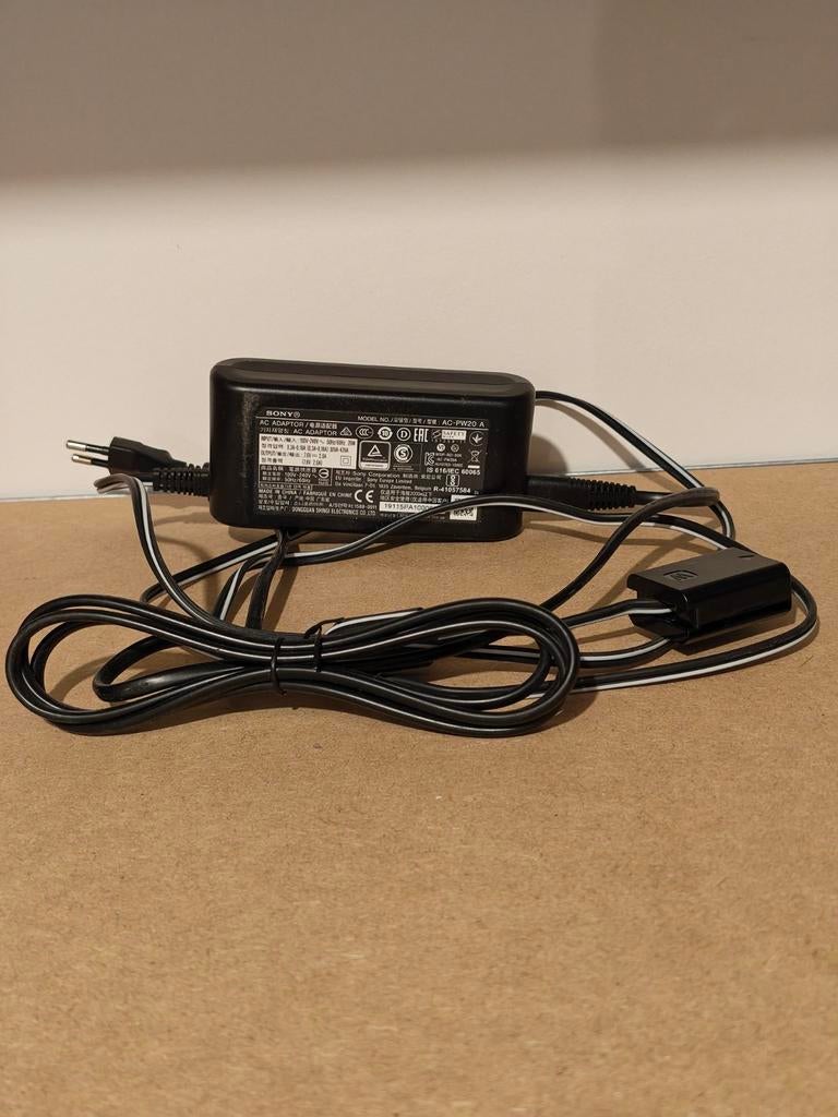 Sony AC-PW20 AC adapter dummy batterij, Ophalen of Verzenden, Zo goed als nieuw