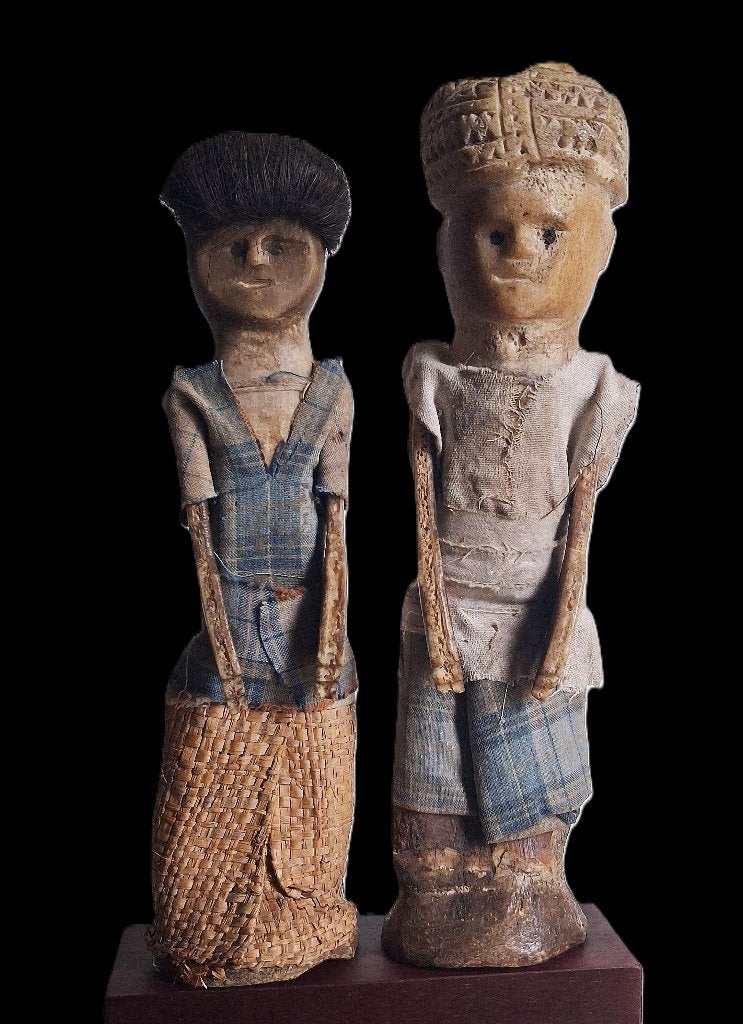 Tau Tau beeld Toraja gn asmat nias dayak batak tanimbar kris, Natuurlijk materiaal, Ophalen of Verzenden, Indonesië, 31 cm