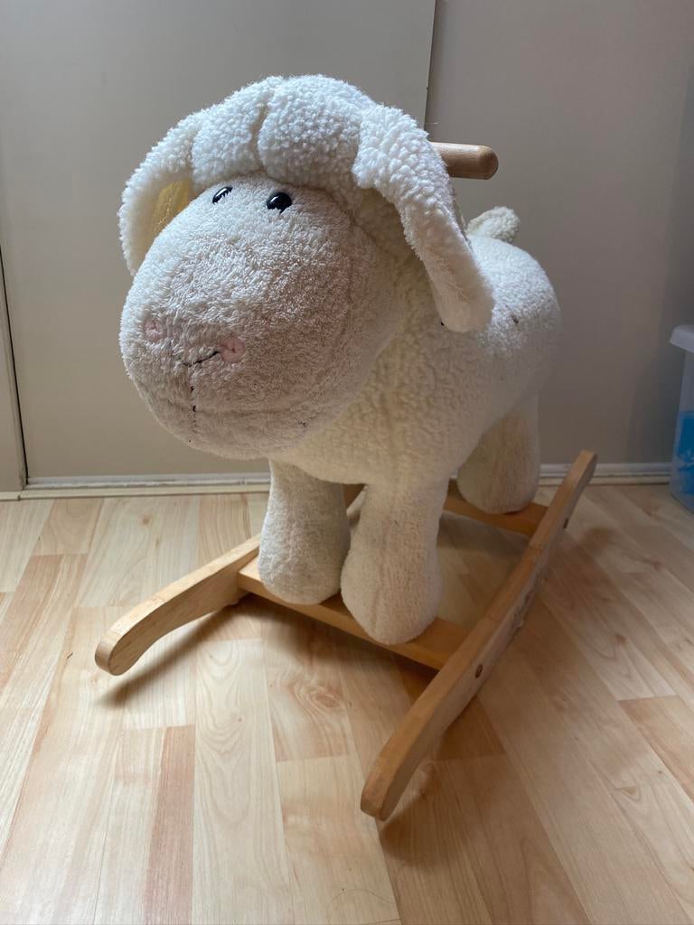 Hobbelschaap van Tiamo izgst, Ophalen of Verzenden, Zo goed als nieuw
