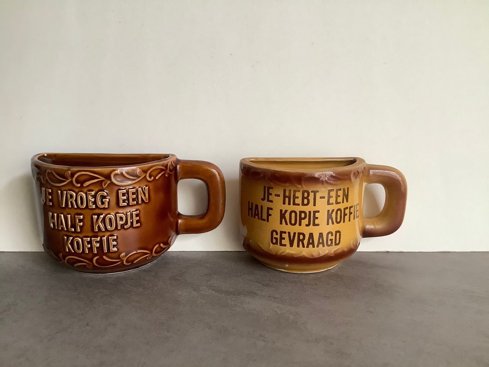 Halve kopjes, Huis en Inrichting, Keuken | Servies, Ophalen of Verzenden, Zo goed als nieuw