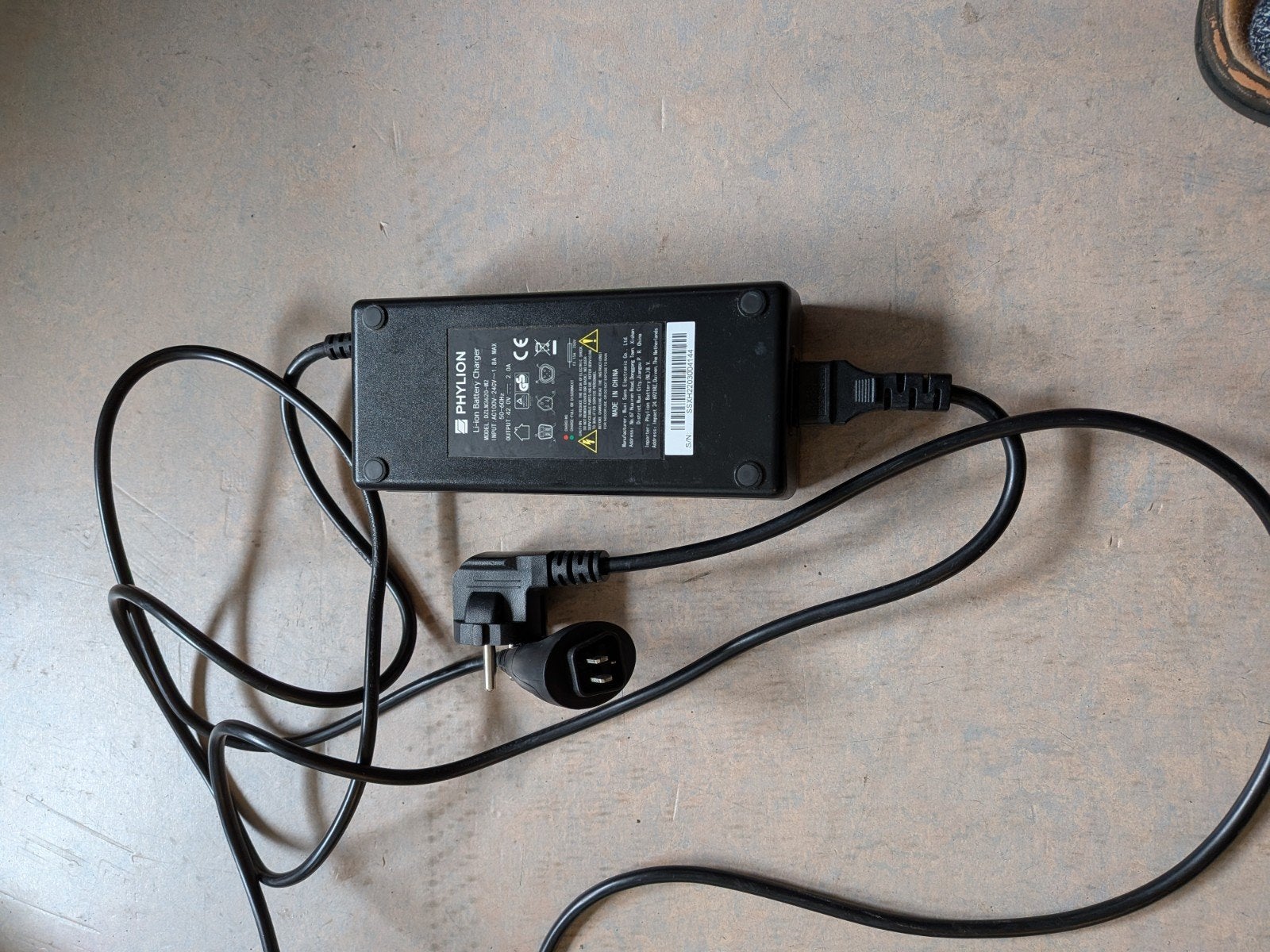 Amslod E-bike Oplader 42V 2A, Gebruikt