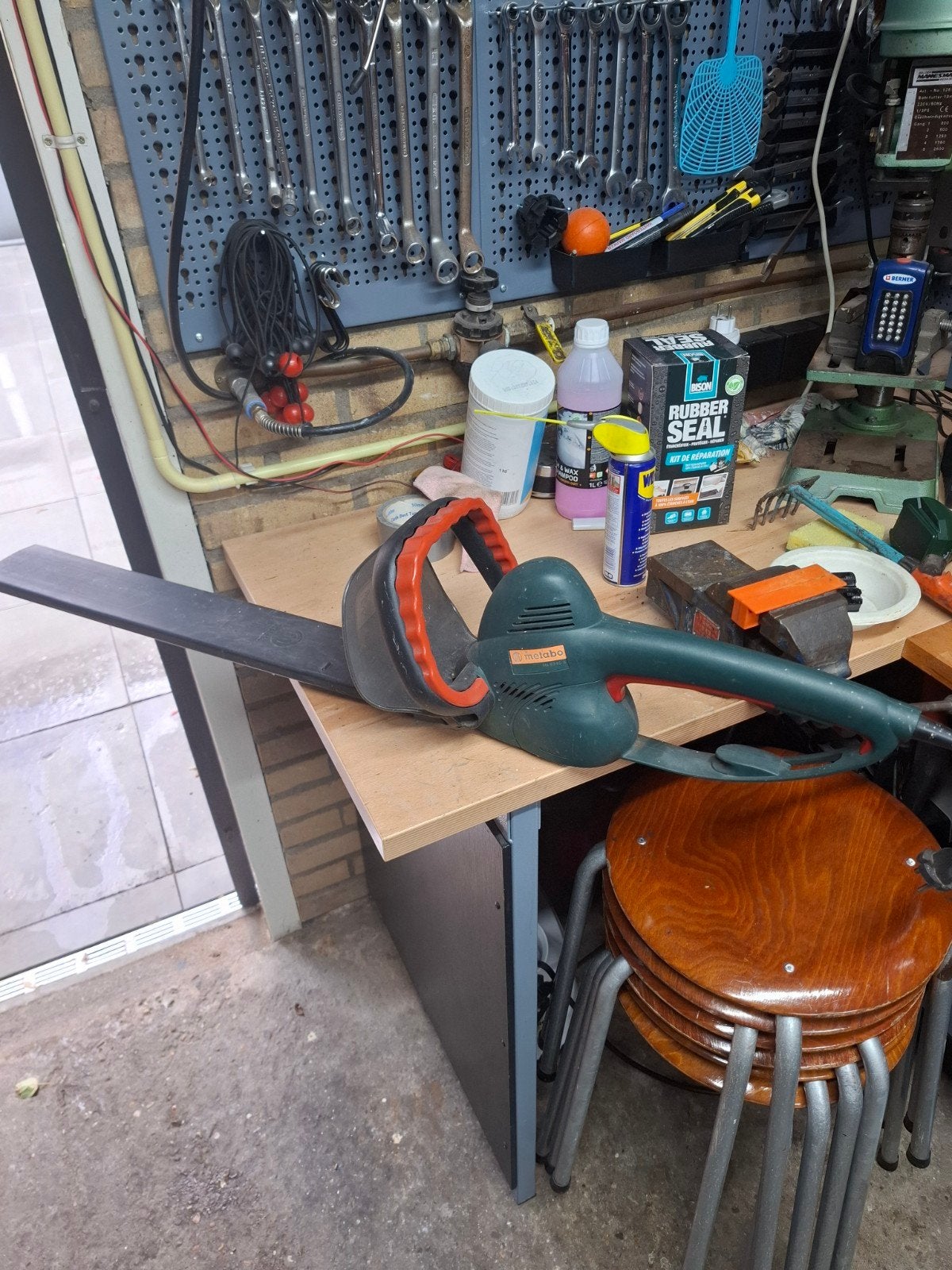Metabo Heggenschaar HS 8345 S, Ophalen