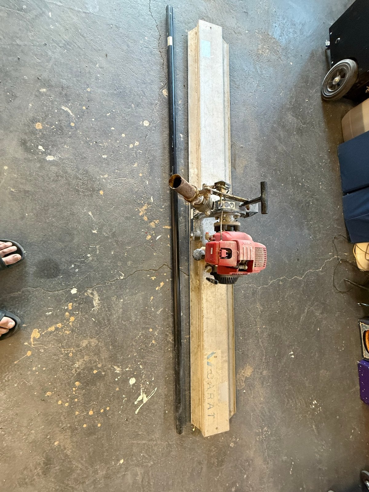 Carat trilbalk met Honda GX22 motor, Doe-het-zelf en Verbouw, Gereedschap | Overige machines, Ophalen, Gebruikt
