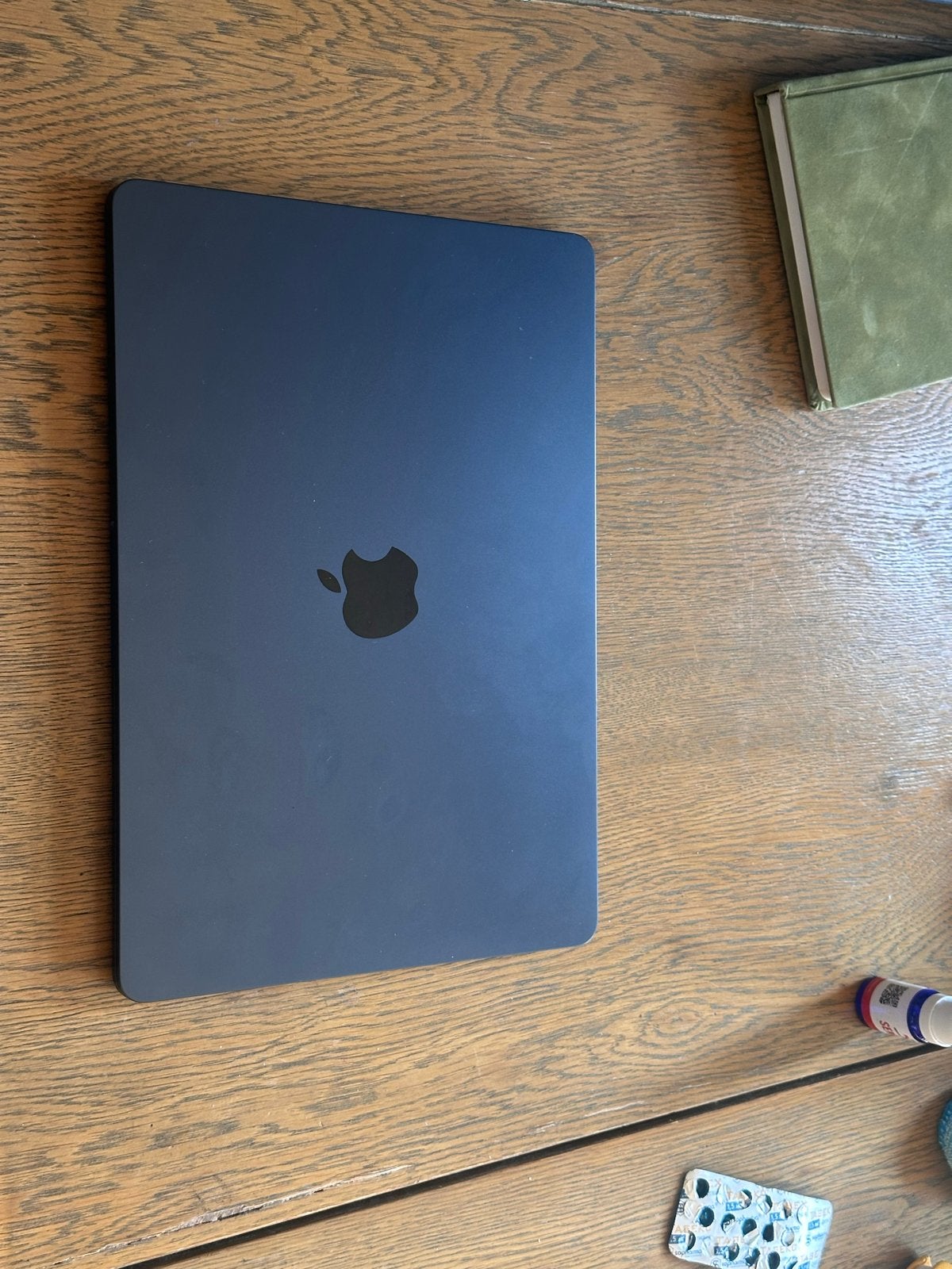 MacBook Air M2 2022 - 16GB RAM, 256GB SSD, Zo goed als nieuw, Computers en Software, Ophalen, 256 GB, Qwerty, 13 inch