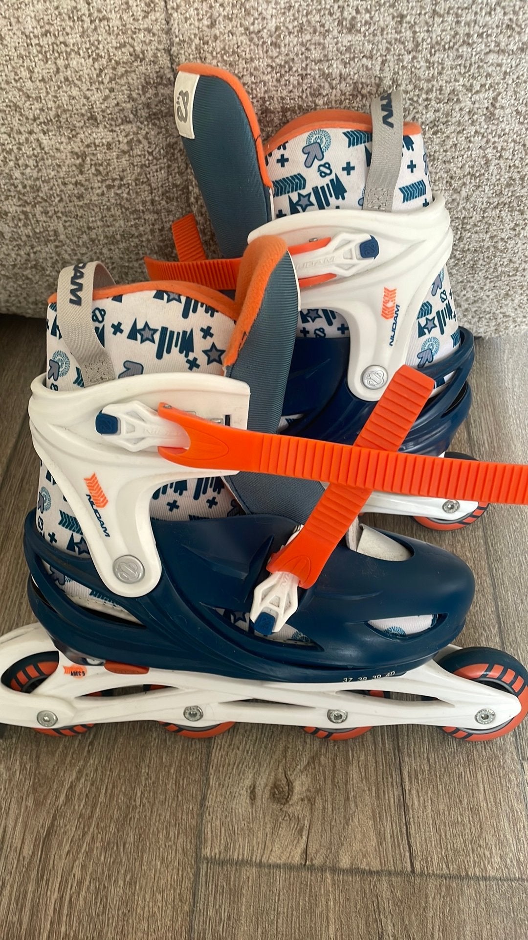 Skates nieuw maat 37tm40 verstelbaar nijdam, Verstelbaar, Nieuw, Inline skates 4 wielen, Ophalen