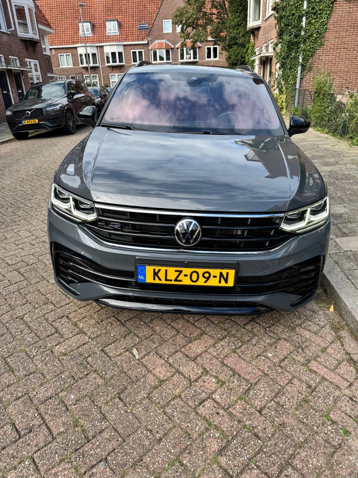 Volkswagen Tiguan 2.0 TDI 147 kw matrix 4MOTION 2022 Grijs, Automaat, 15 km/l, Euro 6, 4 cilinders