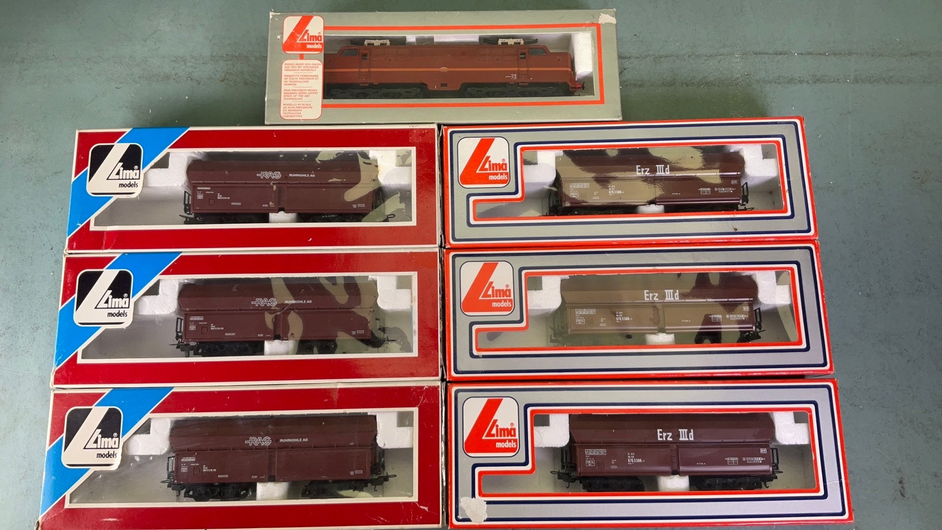 LIMA ho Goederentrein , NS E loc 1220 bruin + 6 zelflossers., Ophalen of Verzenden, Lima, Gelijkstroom, Locomotief