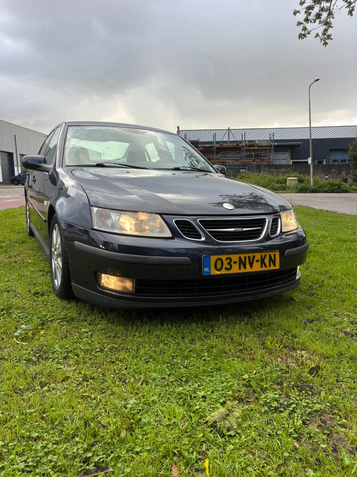 Saab 9-3 1.8 T Sport Sedan AUT 2004 Blauw, Auto's, 1998 cc, 1440 kg, 4 cilinders, Blauw