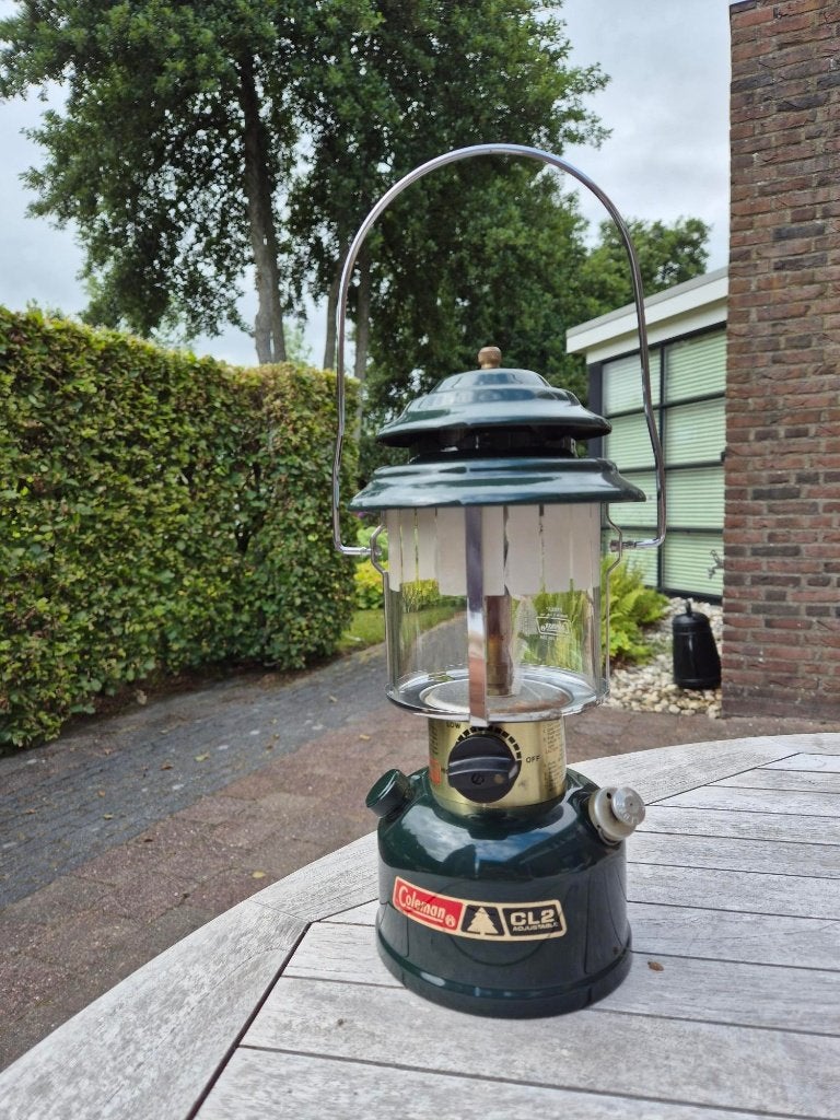 Coleman lamp voor kampeerders, Ophalen, Gebruikt