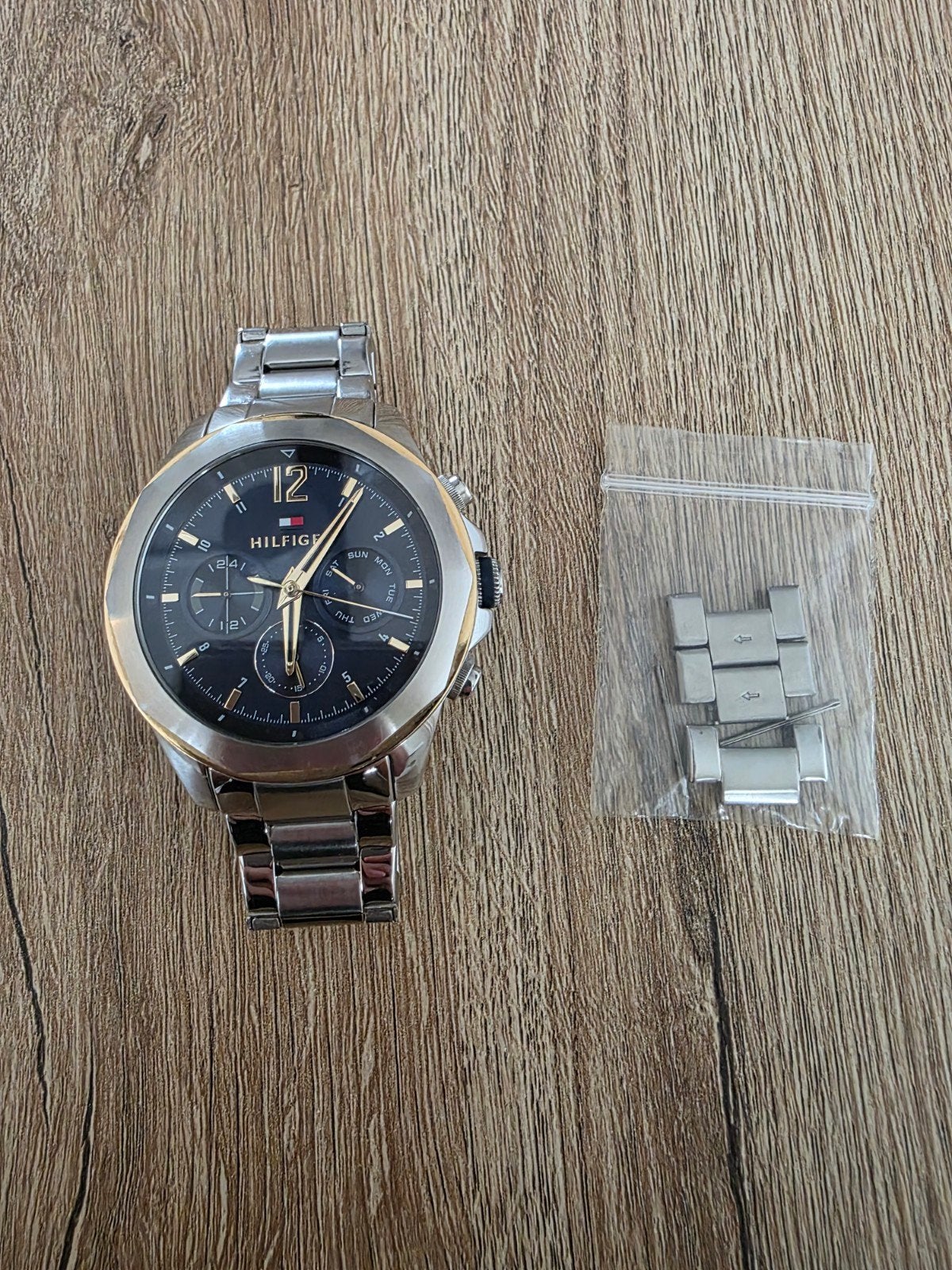 Tommy Hilfiger Lars Horloge - Two-tone, Donkerblauw, Overige merken, Staal, Gebruikt, Staal