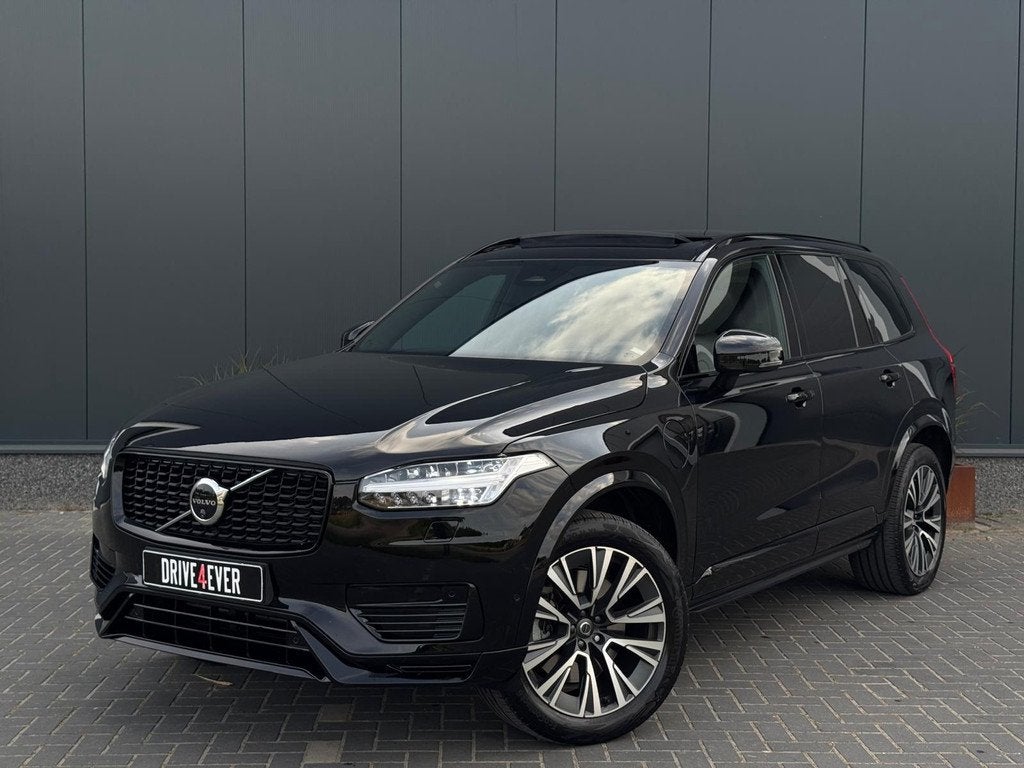 Volvo XC90 2.0 T8 Recharge AWD R DESIGN 455pk 7p PANO | LEDE, Gebruikt, 4 cilinders, 7 stoelen, Zwart