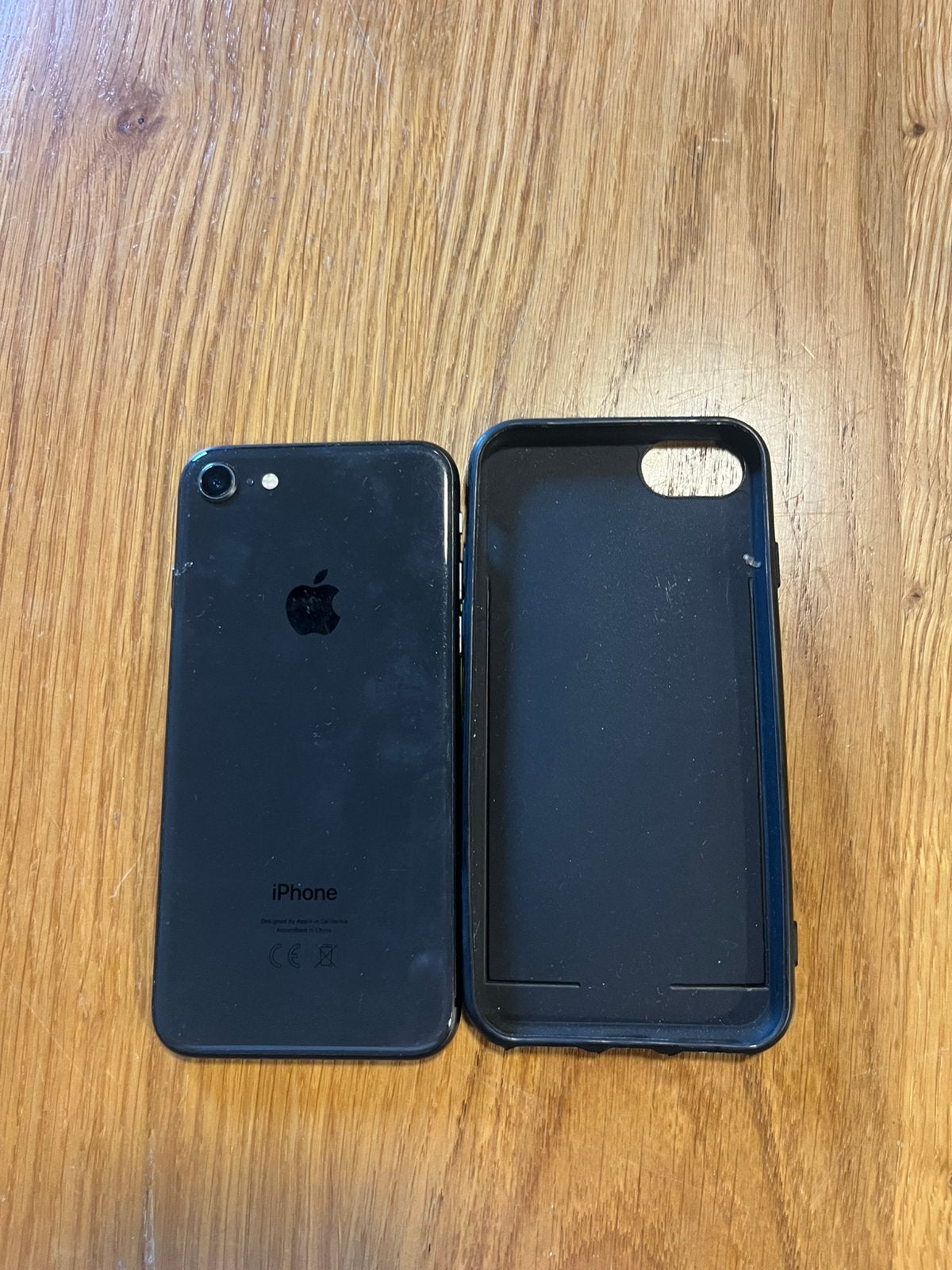 diversen telefoons, Telecommunicatie, Ophalen, Zo goed als nieuw, IPhone 8