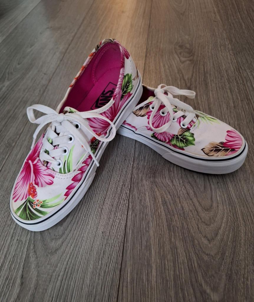 Vans schoenen, Kleding | Dames, Schoenen, Wit, Ophalen of Verzenden, Vans, Sneakers of Gympen