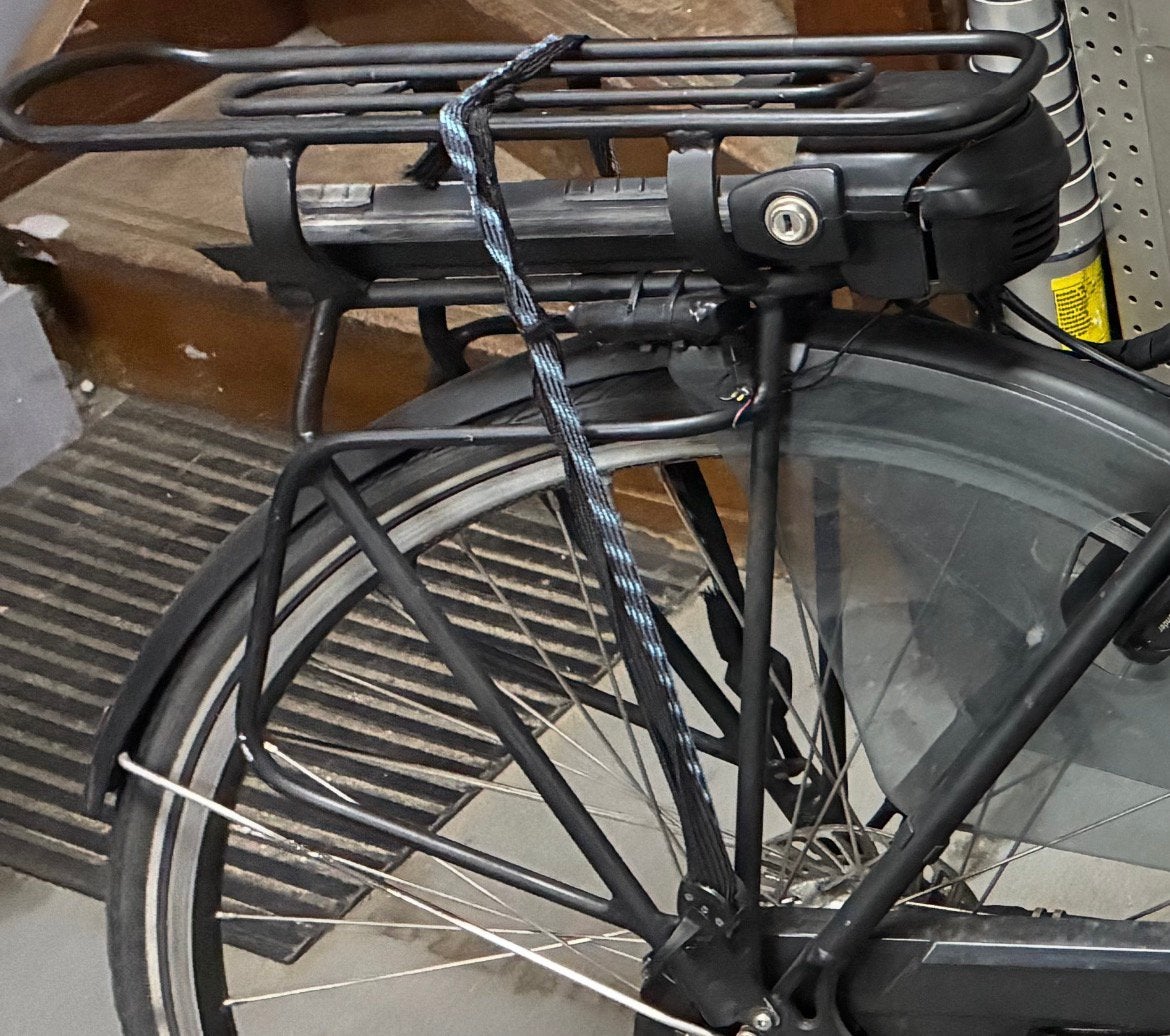 Batavus bagagedrager e-Wayz monaco, Ophalen, Zo goed als nieuw