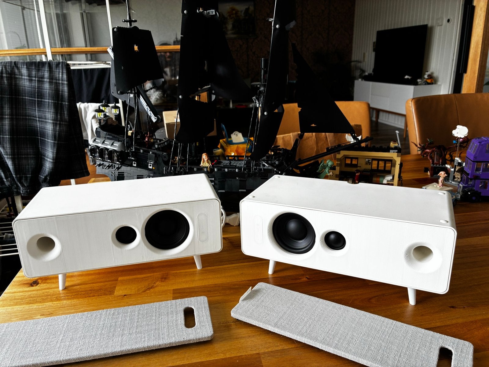 2x Sonos Symfonisk IKEA met 3D geprinte voorkant en standaar, Gebruikt, Inclusief standaarden, Ophalen of Verzenden, Sonos