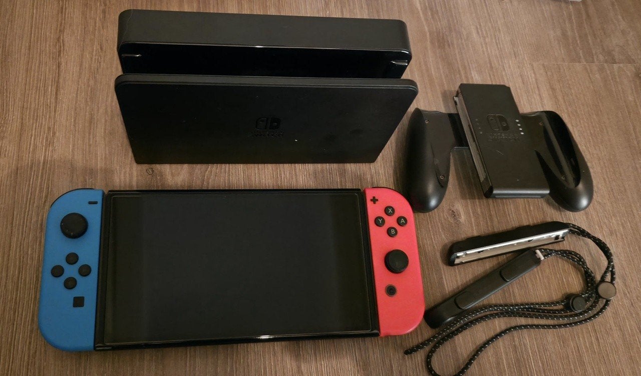Nitendo Switch Oled, Ophalen of Verzenden, Met 2 controllers, Switch OLED