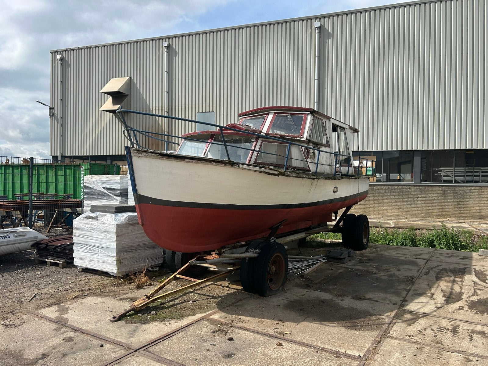 Opknapper Motorboot/Kruiser - Ideaal Project, Watersport en Boten, Ophalen, Gebruikt, Binnenboordmotor, Kruiser
