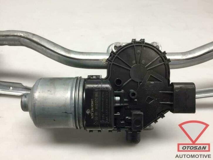 alfa romeo giulietta ruitenwisser mechaniek motor 0390243019, Gebruikt, Dpofca@stellantis.com, Stellantis Europe S.p.A., Ophalen of Verzenden
