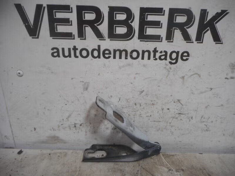 MOTORKAPSCHARNIER LINKS BMW 3 serie (E36 / 4), Gebruikt, Ophalen of Verzenden, Petuelring 130 80809 München, DE, BMW