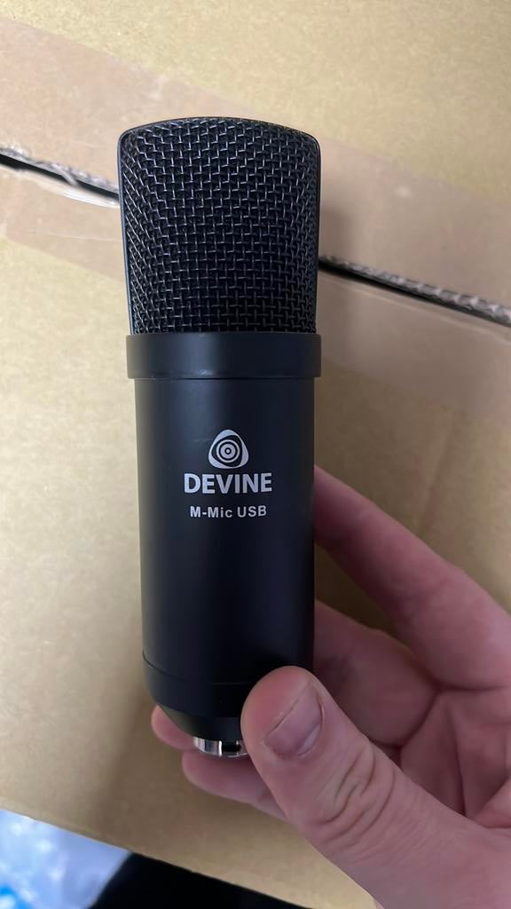 Devine usb microfoon, Ophalen of Verzenden, Zo goed als nieuw, Studiomicrofoon