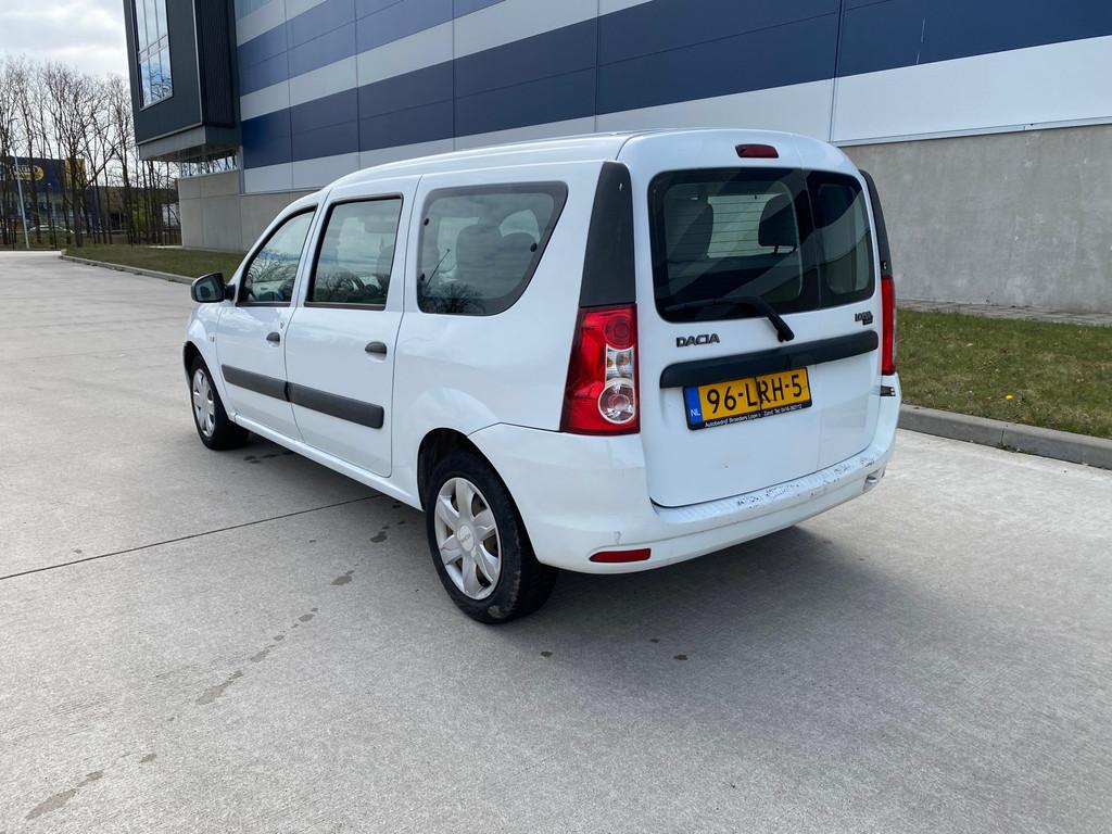 Dacia Logan MCV 1.6 Ambiance 7PERS/NAP/ELEK.RMN, Auto's, Stof, Gebruikt, 4 cilinders, 635 kg