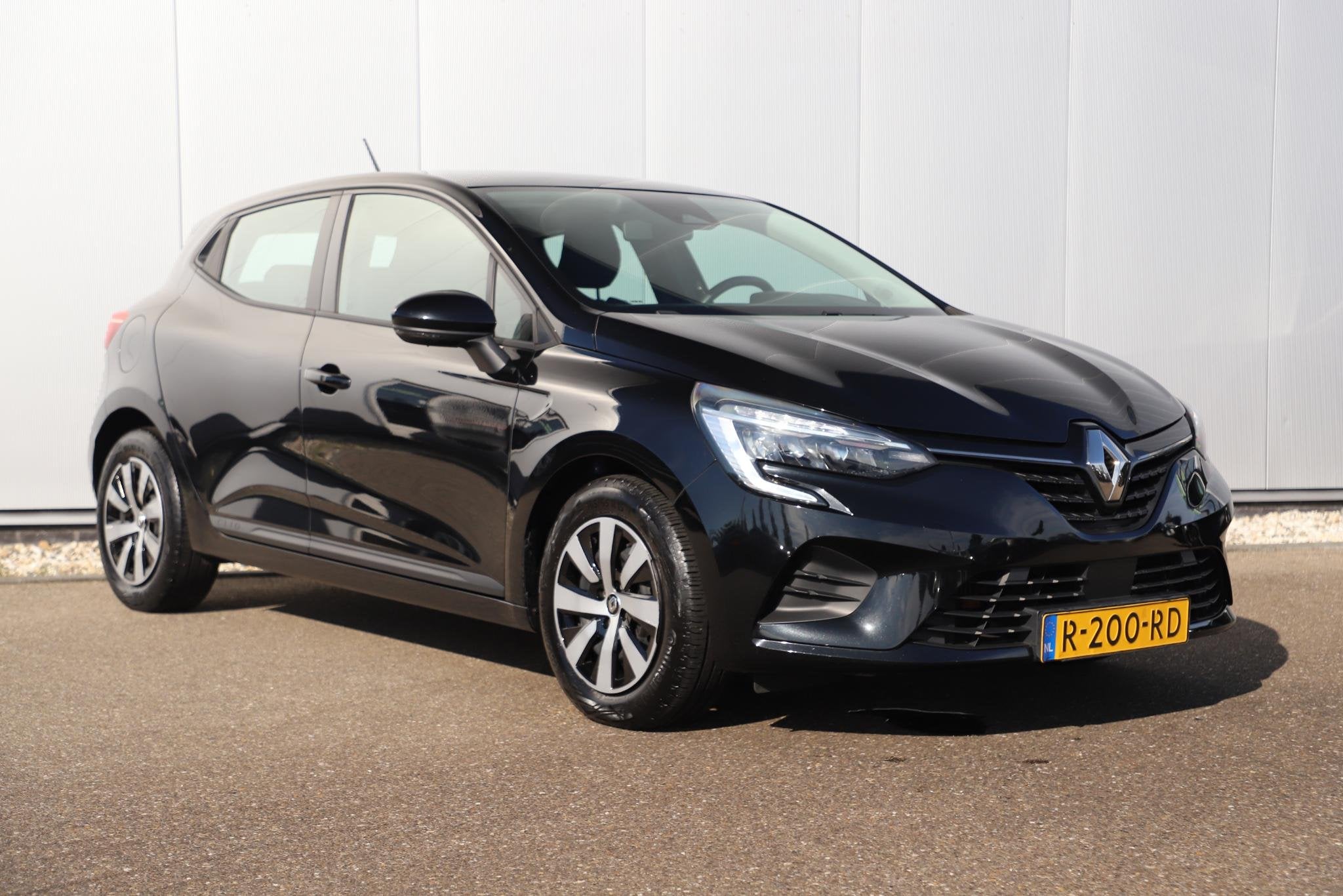 Foto 3 van Renault Clio 1.0 TCe 90 Equilibre Navigatie Carplay Android
