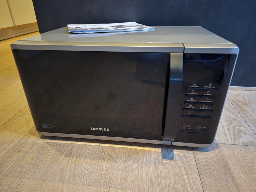Samsung magnetron - Compact en Veelzijdig, Witgoed en Apparatuur, Ophalen, Combimagnetron, Gebruikt, Hete lucht