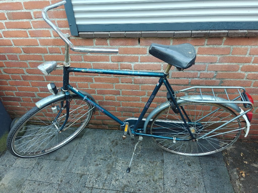 Gratis Twee Fietsen voor Onderdelen/Oudijzer, Ophalen, Gebruikt, Sparta