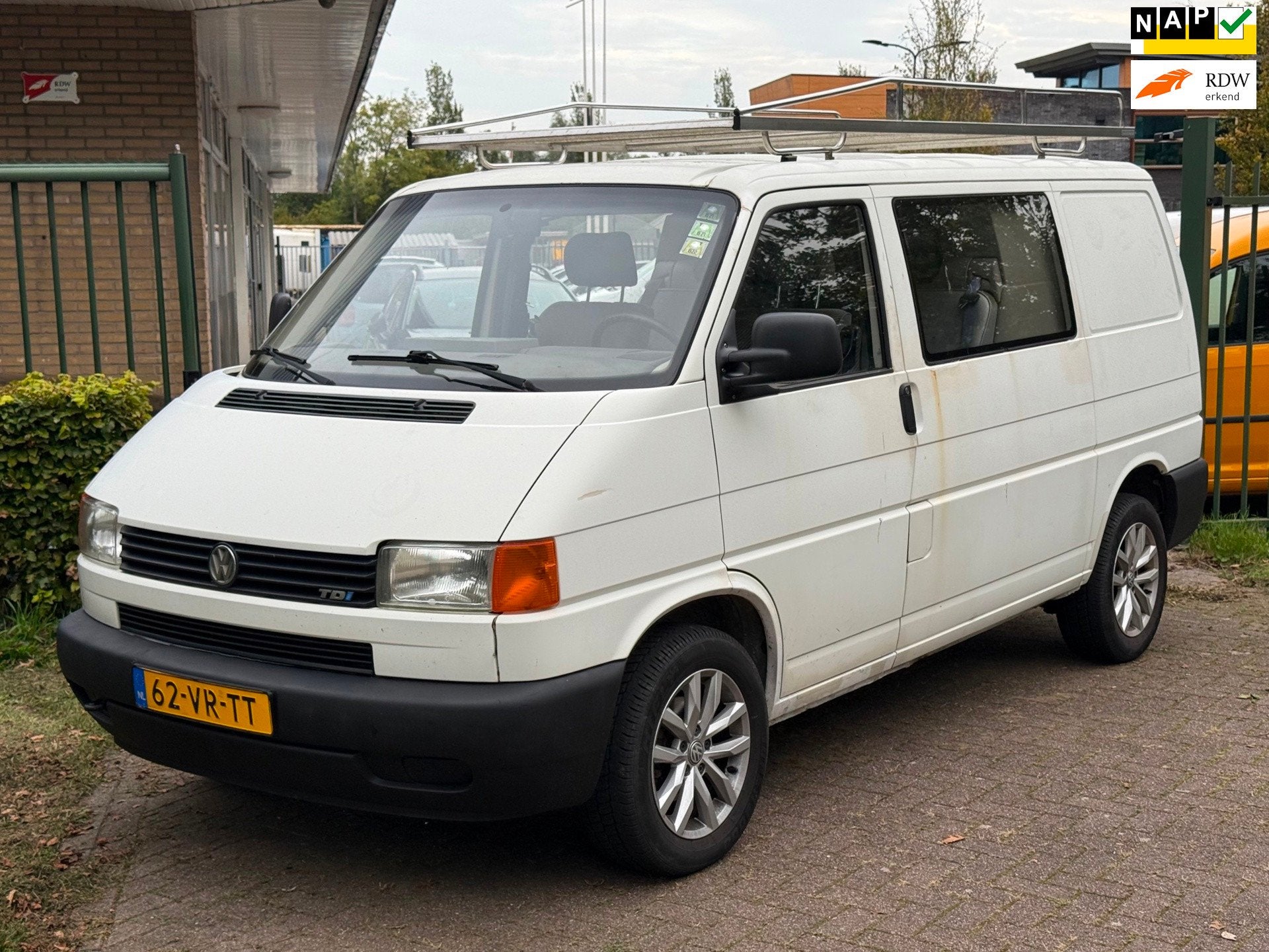 Volkswagen Transporter 2.5 TDI 292 T800 DC 2000 APK|KM NAP!