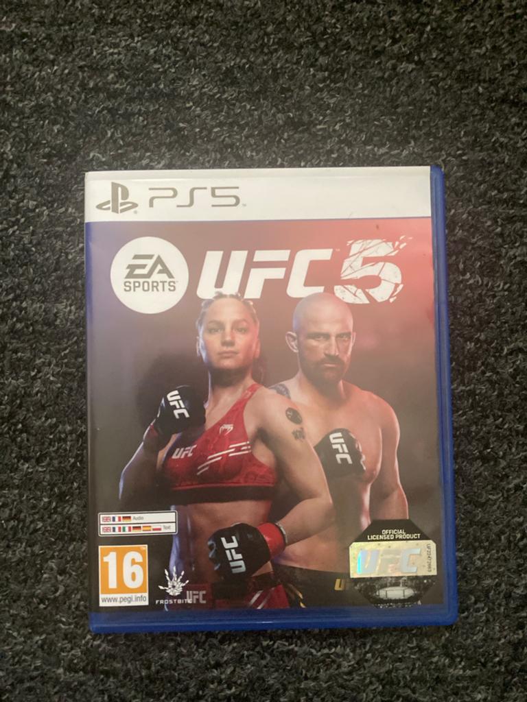 EA Sports UFC 5 - PlayStation 5, Spelcomputers en Games, Games | Sony PlayStation 5, Gebruikt, Vechten, 2 spelers, Vanaf 16 jaar
