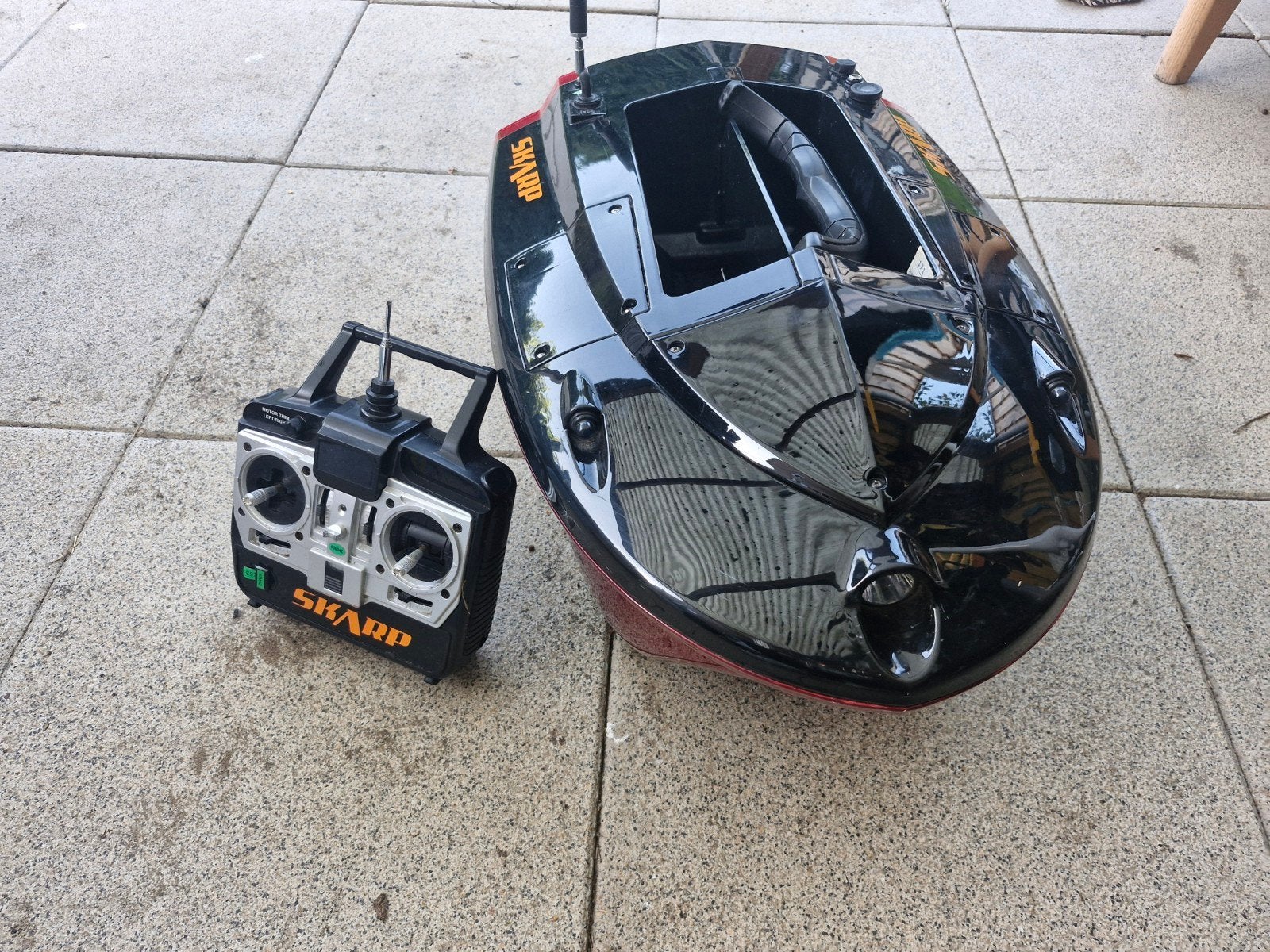 Skarp S60 Voerboot met afstandsbediening, Ophalen