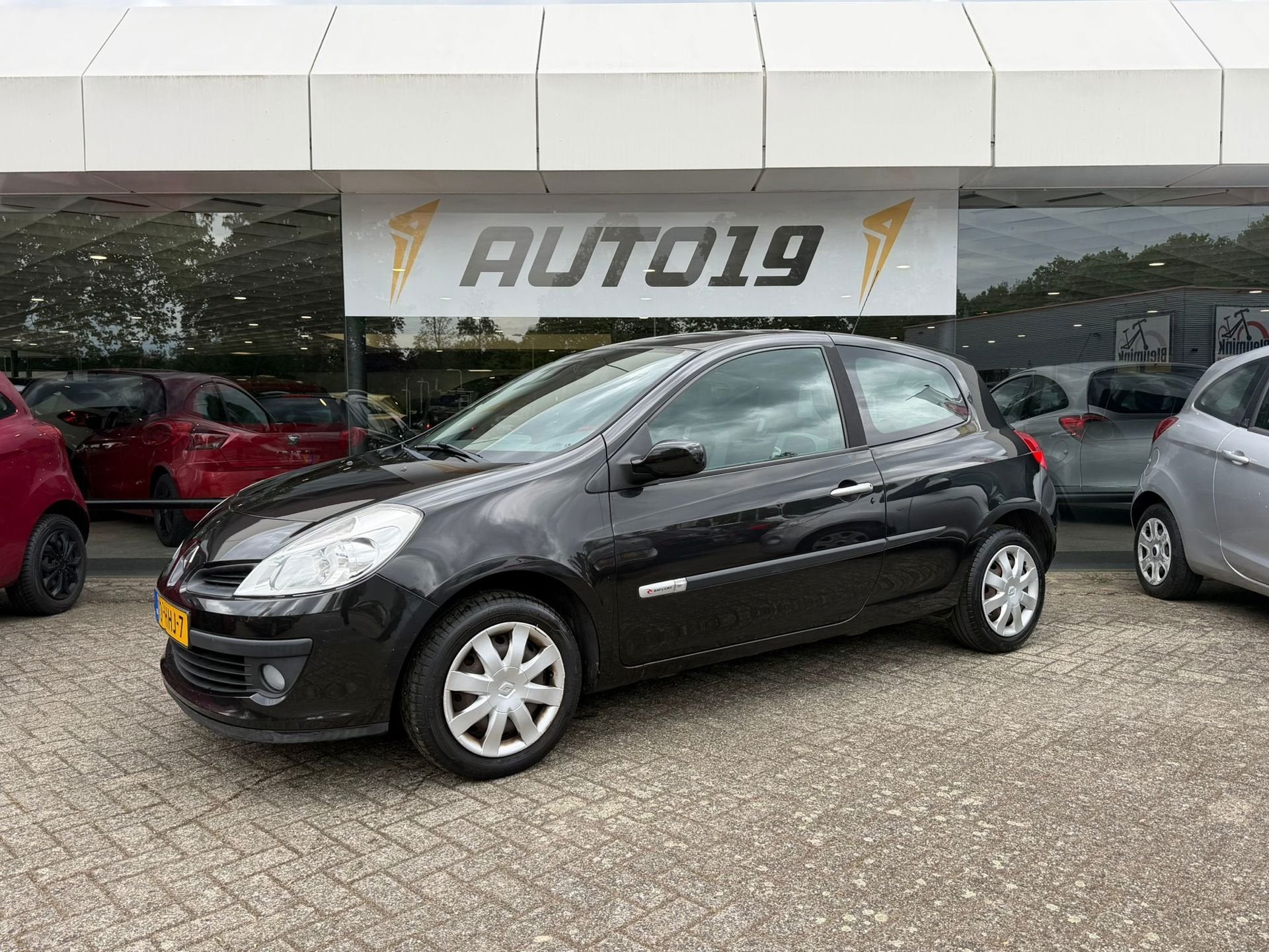 Renault Clio 1.2-16V Rip Curl, Auto's, Voorwielaandrijving, Gebruikt, 4 cilinders, 1055 kg