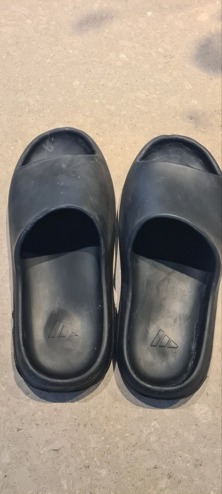 Badslippers / Slides, geschikt voor maat 38-39, Overige typen, Ophalen of Verzenden, Zo goed als nieuw, Jongen