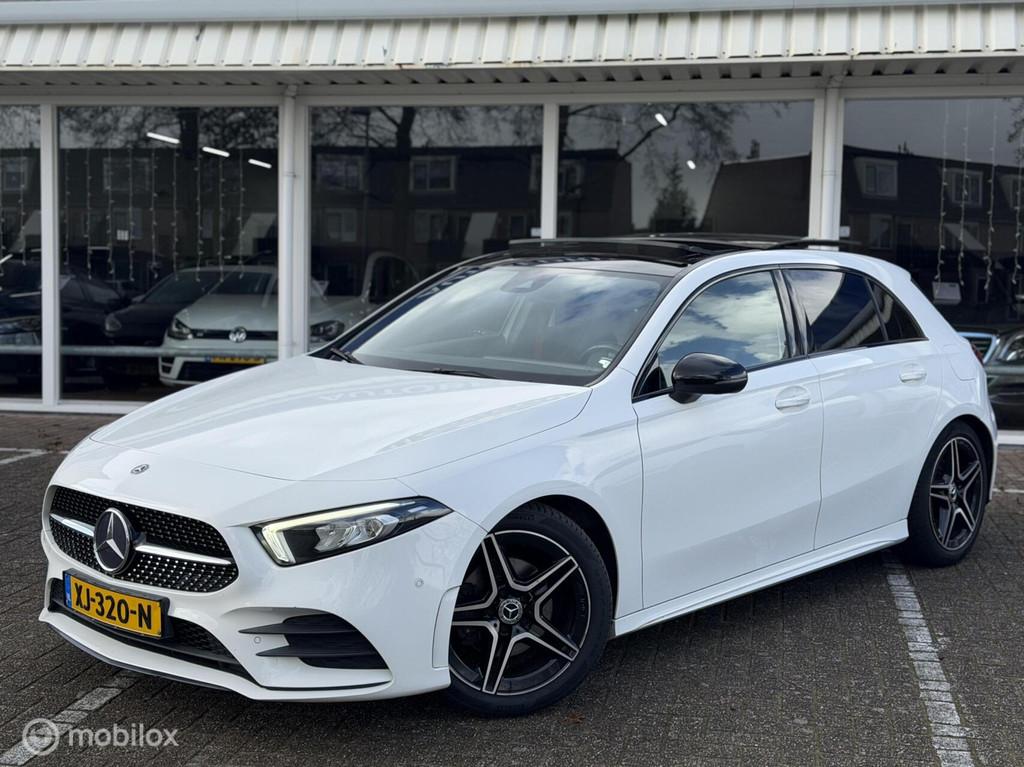 Mercedes A-klasse 200 Business Solution AMG|Pano|Camera|Alca, Auto's, Mercedes-Benz, Gebruikt, Euro 6, 4 cilinders, Origineel Nederlands