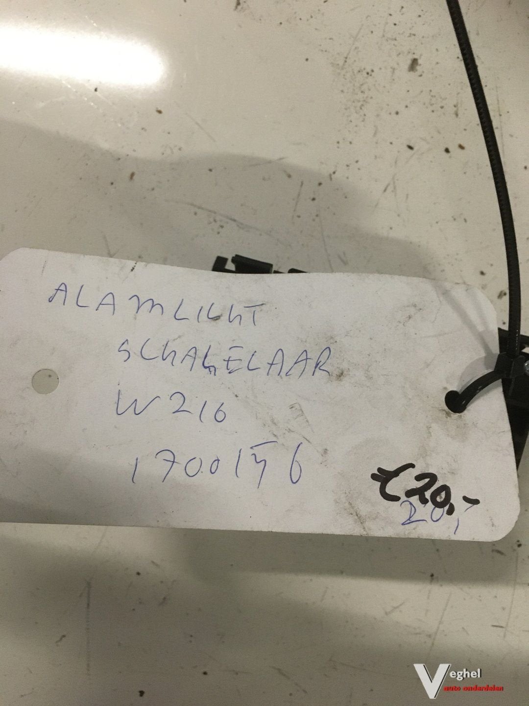 Mercedes W210 Alarmlichtschakelaar, Auto-onderdelen, Dashboard en Schakelaars, Gebruikt, -, -, Ophalen of Verzenden