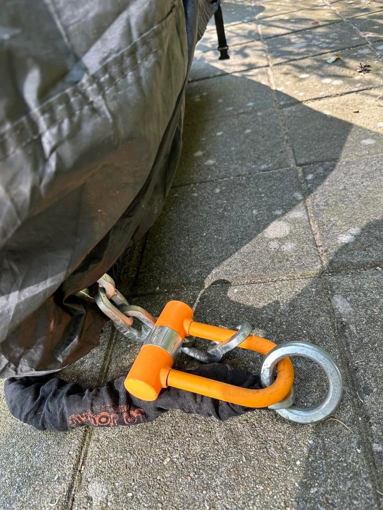 Scooter slot, Motoren, Ophalen of Verzenden, Zo goed als nieuw