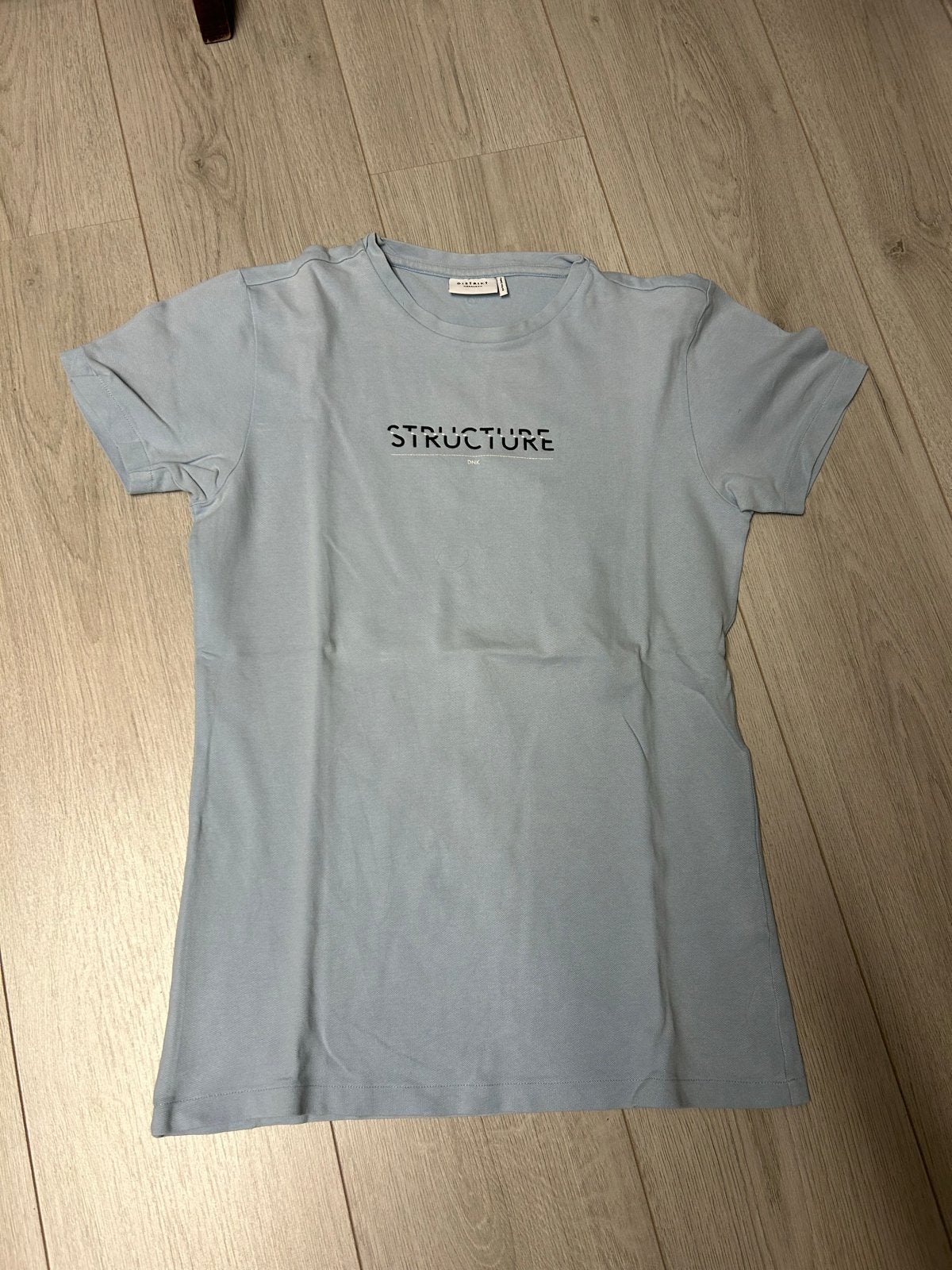 Heren T-shirt Maat XS - Distrikt, Blauw, Ophalen of Verzenden, Distrikt Nørrebro, Gedragen