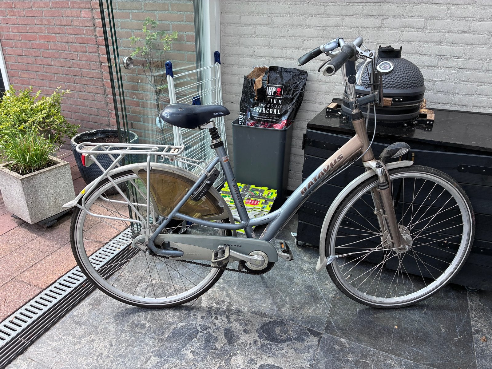 Batavus damesfiets - Gebruikt, maar in goede staat, Fietsen en Brommers, Ophalen, Versnellingen, Batavus, Trommelrem