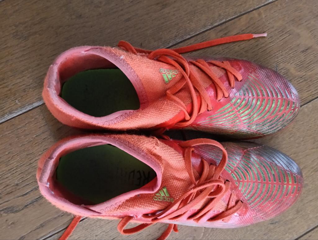 Voetbalschoenen, Ophalen of Verzenden, Schoenen