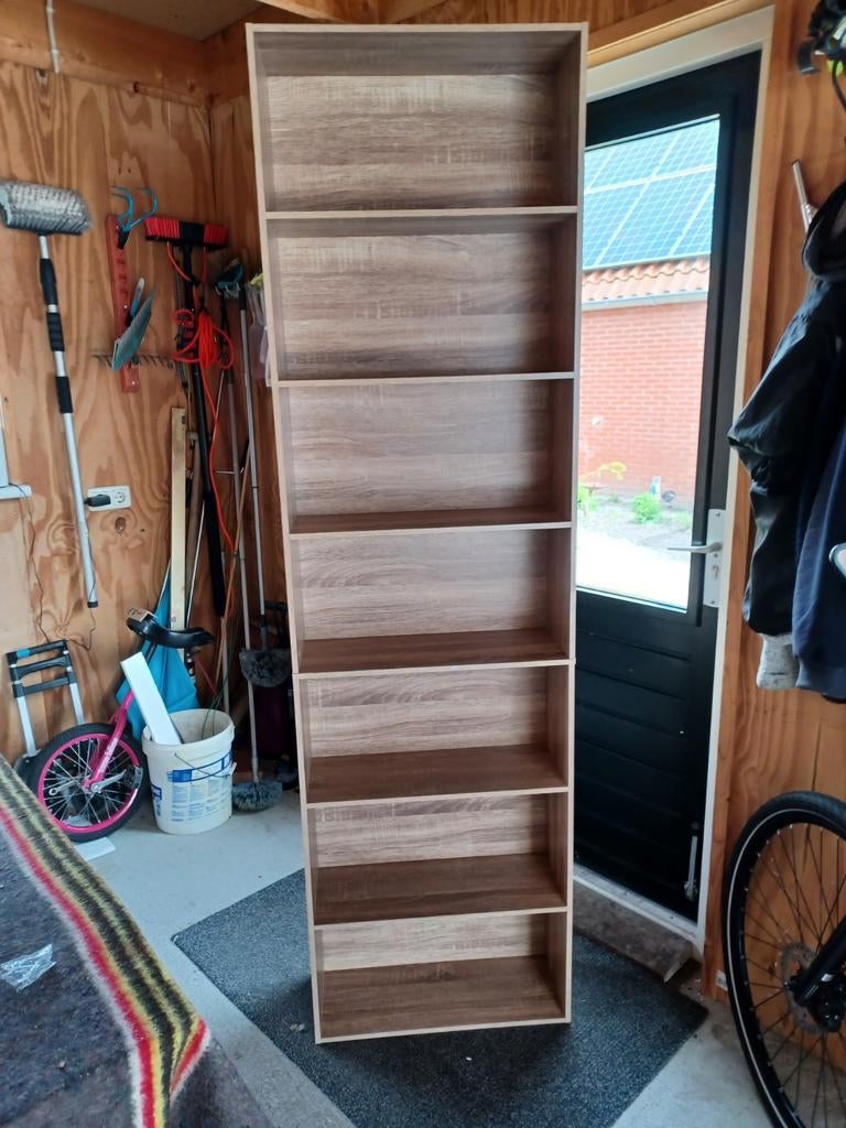 Mooie  boekenkast uit retourhandel, compleet NIEUW, Ophalen, Met plank(en), 200 cm of meer, 50 tot 100 cm