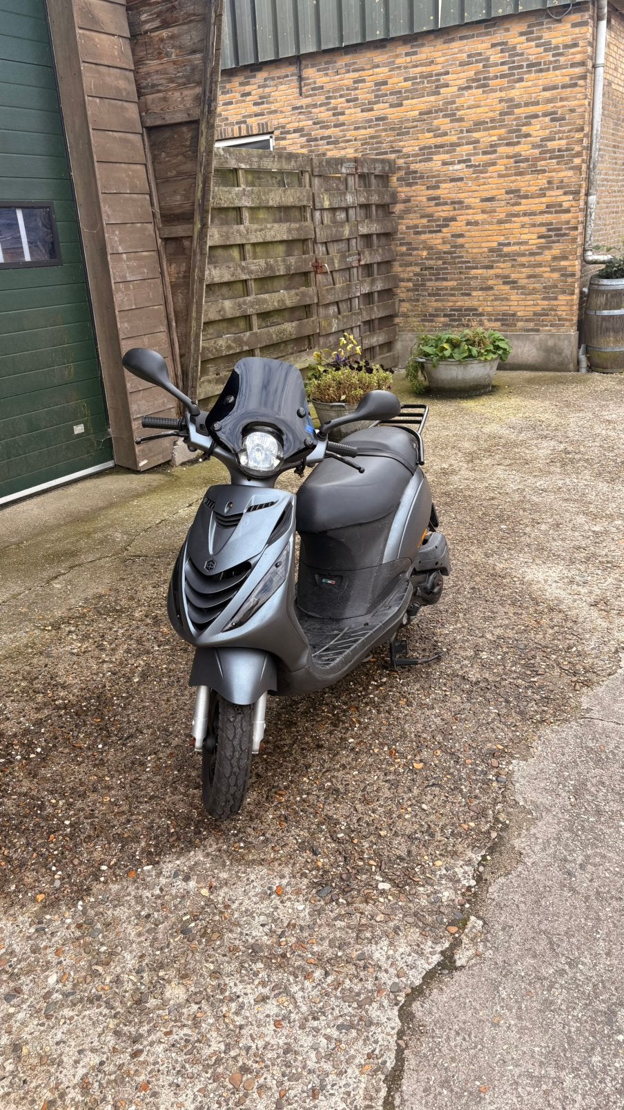 Piaggio Zip 4T 50cc, Fietsen en Brommers, Ophalen, Maximaal 45 km/u, Zip, Zo goed als nieuw