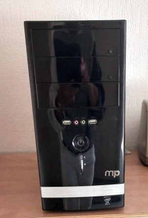 Oude MP Desktop Computer, Computers en Software, Desktop Pc's, Ophalen of Verzenden, Gebruikt, Onbekend