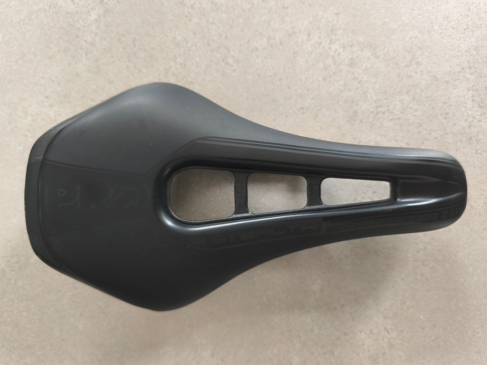 Pro Stealth Superlight, Ophalen of Verzenden, Zo goed als nieuw, Zadel, Pro