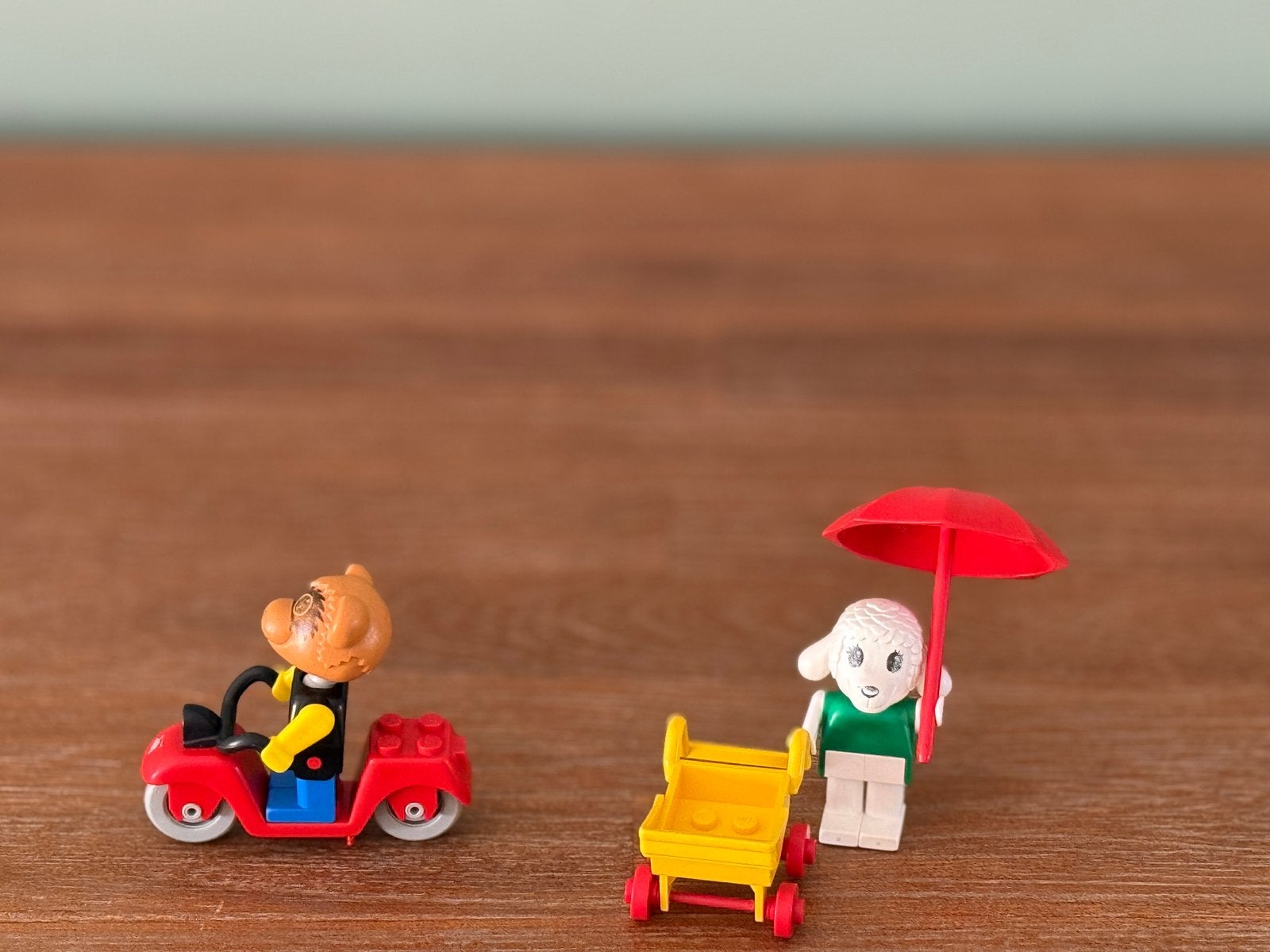 Lego fabuland 2 setjes Lisa lamb en Ricky Raccoon 3602, 3605, Ophalen of Verzenden, Gebruikt