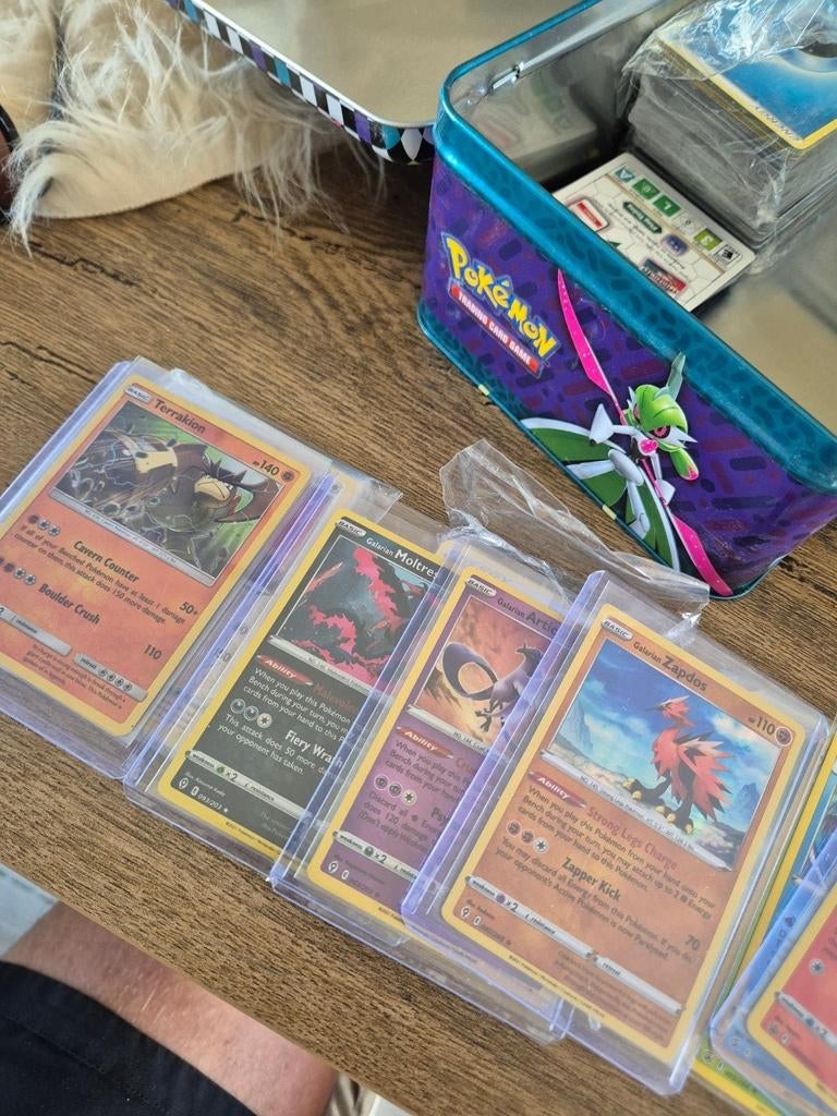 Pokémon Kaarten Lot: Fusion Strike & Promos (Holo's), Ophalen, Zo goed als nieuw, Meerdere kaarten, Foil