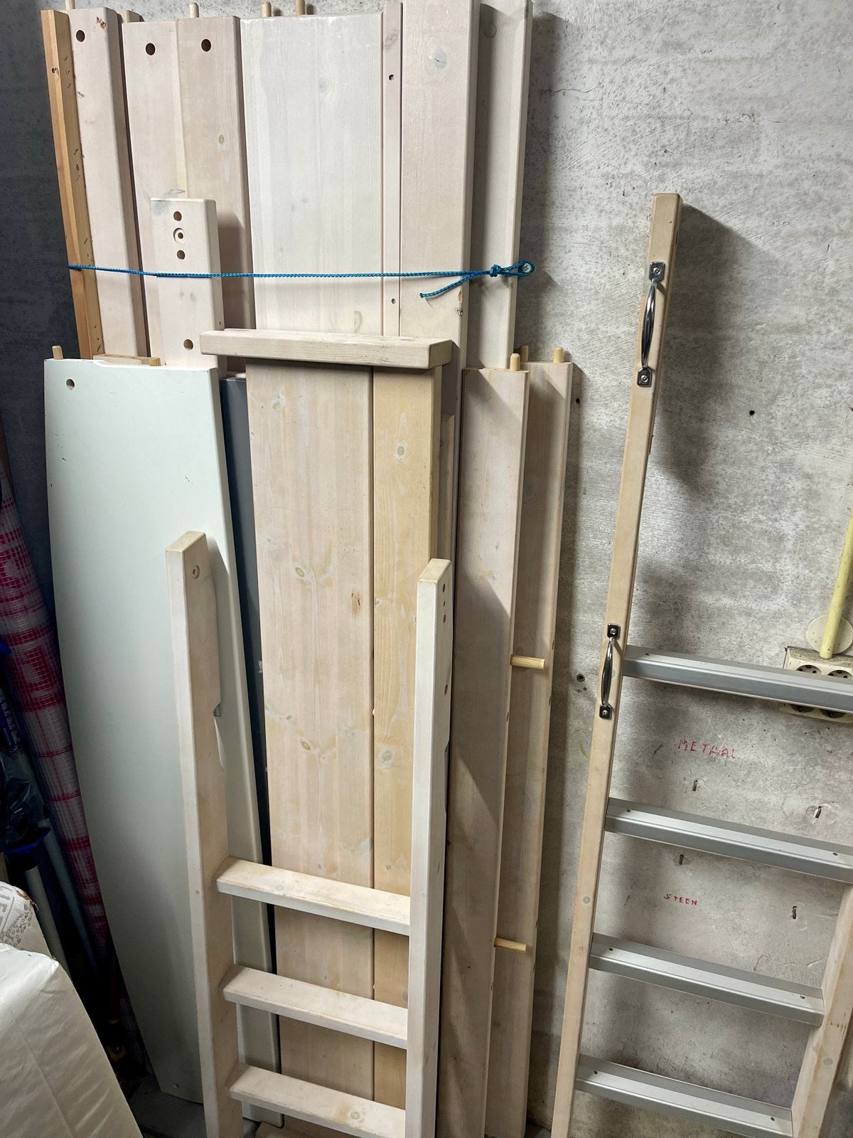 Lifetime bedden: Stapelbed, hoogslaper in goede staat., Ophalen, Gebruikt, 90 cm, 200 cm