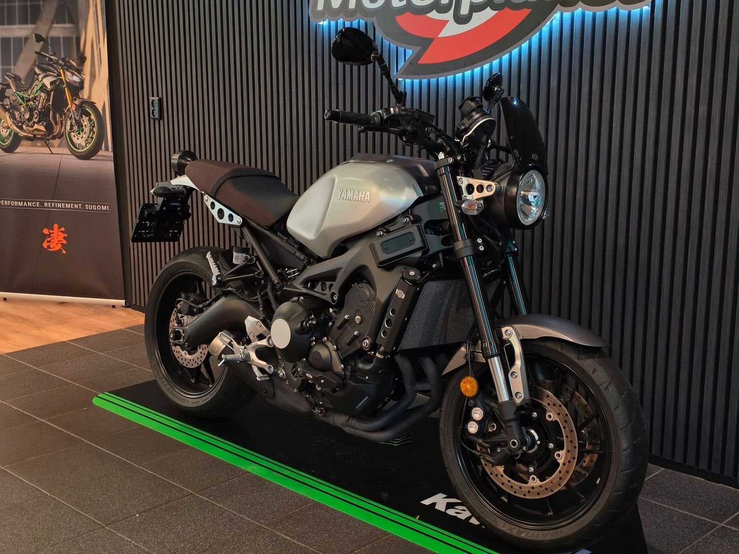 YAMAHA XSR 900 ABS - 2017, Bedrijf, Sport, Meer dan 35 kW, 847 cc